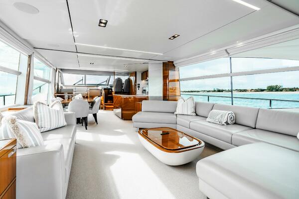 2017 Princess 75 MY  PERFECT MATCH- Salon