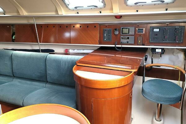 Photo of the 1993 Beneteau First 38.5 "OCEAN SUITE"