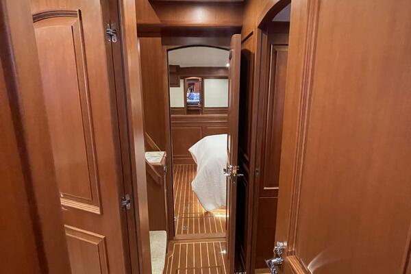 55ft Northwest Yacht For Sale