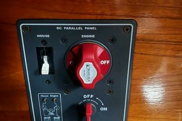 Photo of the 1970 Cheoy Lee  "MIST"