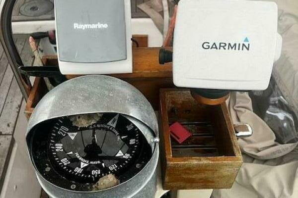 Photo of the 1970 Cheoy Lee  "MIST"