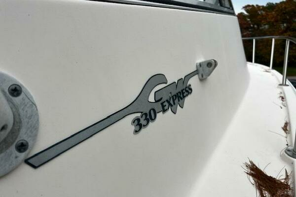 Grady-White Express Yacht For Sale