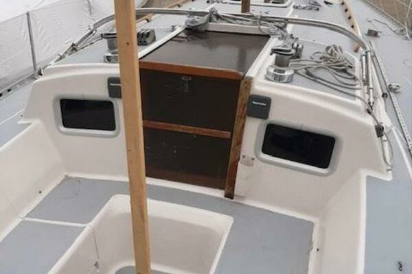 Photo of the 1988 J Boats  "BANZAI"