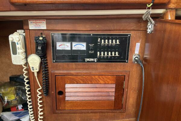 33ft Tartan Yacht For Sale