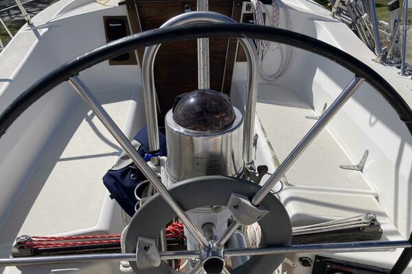 33ft Tartan Yacht For Sale