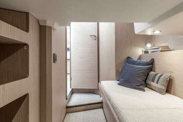 41ft Beneteau Yacht For Sale