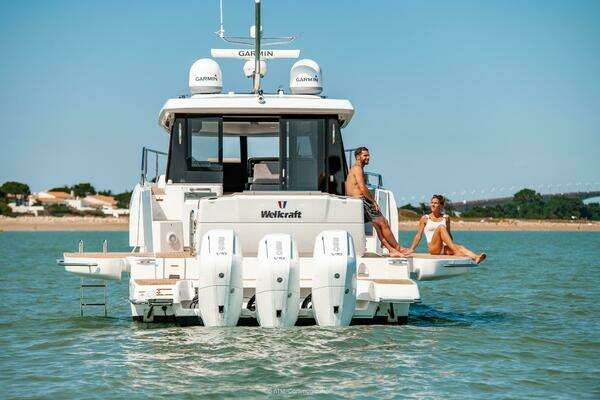 In Stock 42ft Wellcraft Yacht For Sale