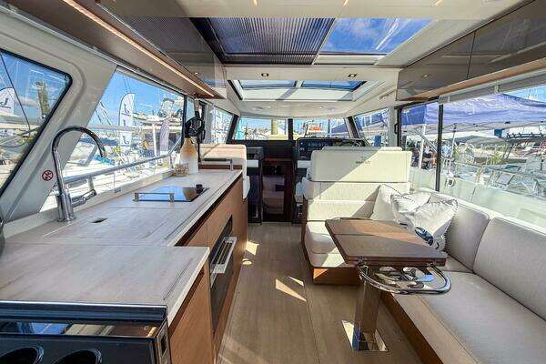 In Stock 42ft Wellcraft Yacht For Sale