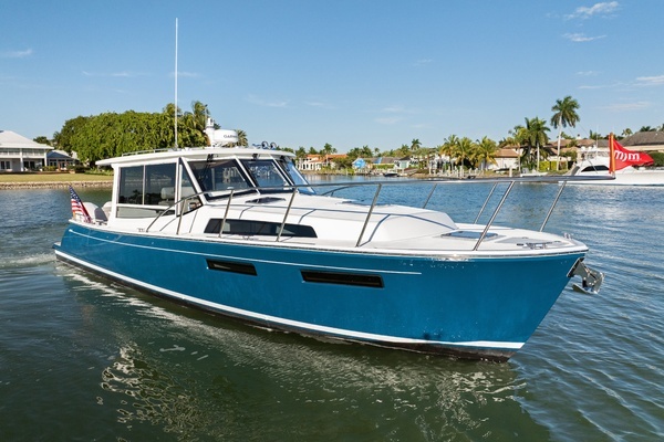 42-ft-MJM-2026-47R-South Dartmouth Massachusetts United States yacht for sale