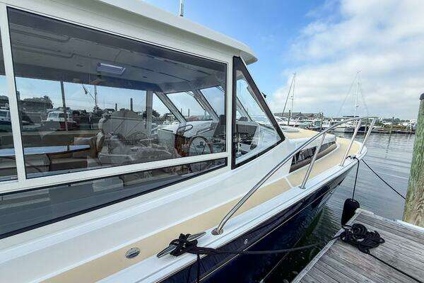 42ft MJM Yacht For Sale