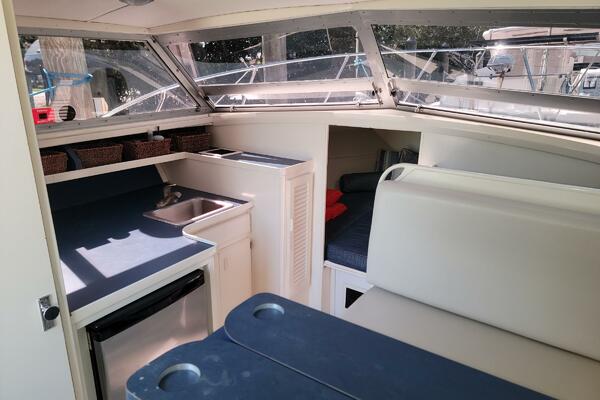 28ft Bertram Yacht For Sale
