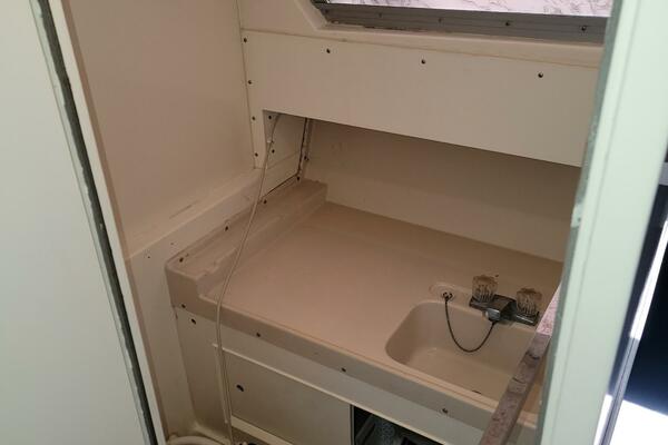 28ft Bertram Yacht For Sale