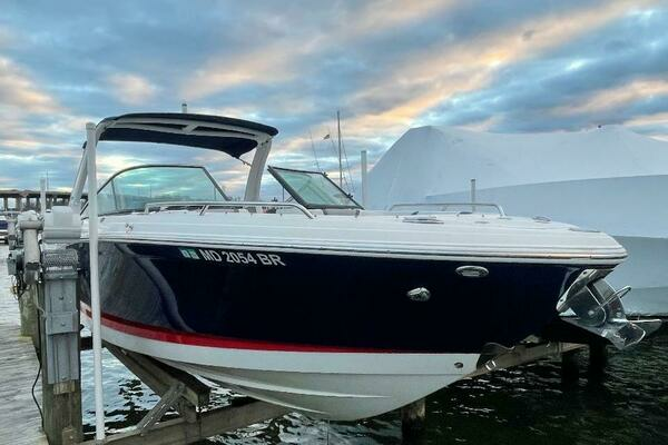 Photo of the 2019 Chaparral 297 SSX