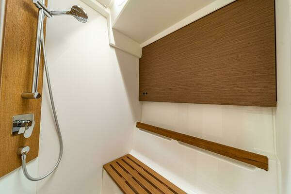 54ft Beneteau Yacht For Sale