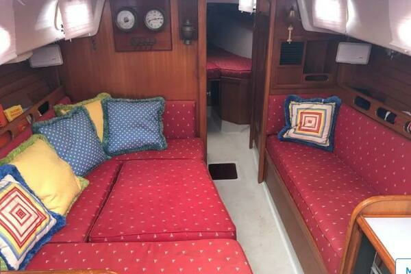 Photo of the 1974 Ericson 