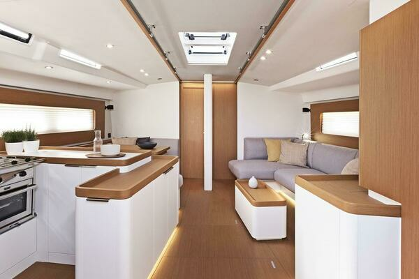 53ft Beneteau Yacht For Sale