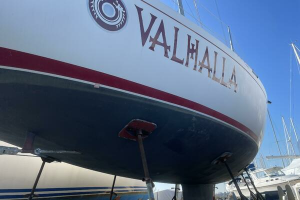 Photo of the 1986 J Boats J35 "Valhalla"