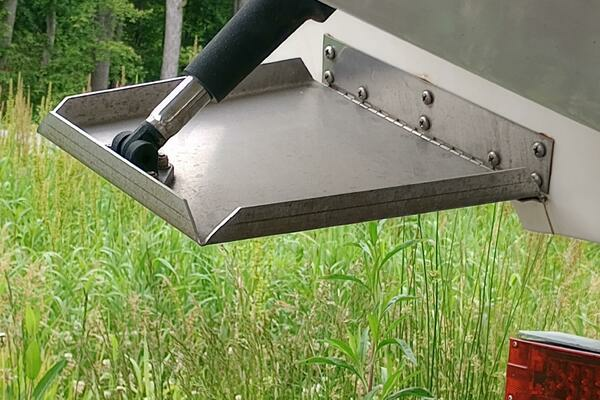 Photo of the 2002 Angler 