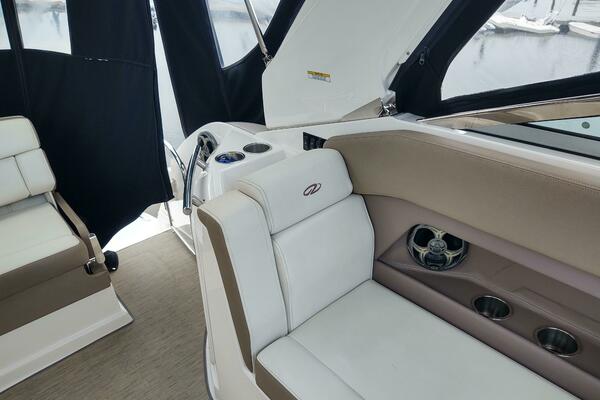 Reel Seaductive 28ft Regal Yacht For Sale