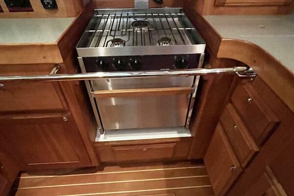 MOONDANCE 45ft Sabre Yacht For Sale