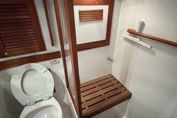 MOONDANCE 45ft Sabre Yacht For Sale