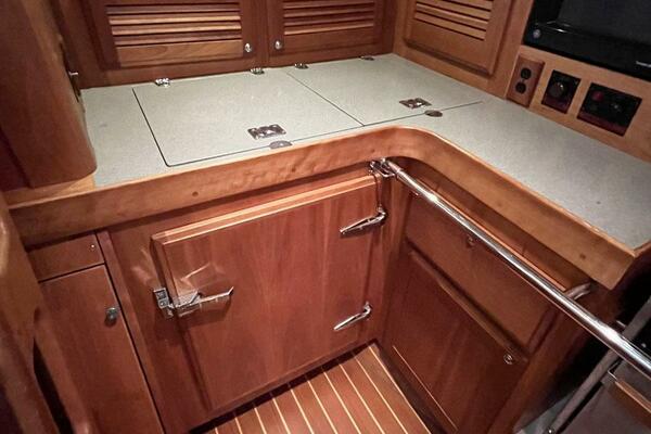 MOONDANCE 45ft Sabre Yacht For Sale