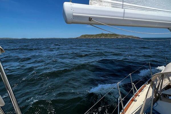 MOONDANCE 45ft Sabre Yacht For Sale