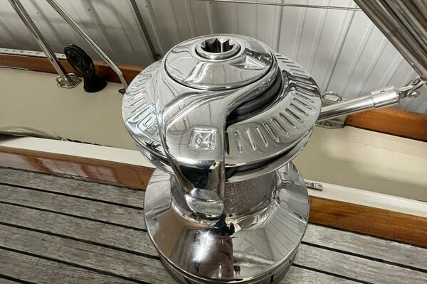 MOONDANCE 45ft Sabre Yacht For Sale