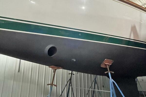 MOONDANCE 45ft Sabre Yacht For Sale