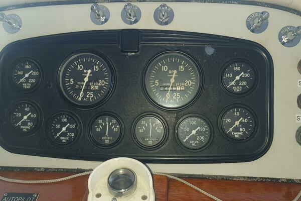 Photo of the 1965 Chris-Craft 