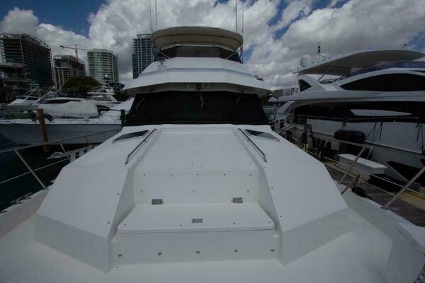 FULL MOON 70ft Hatteras Yacht For Sale
