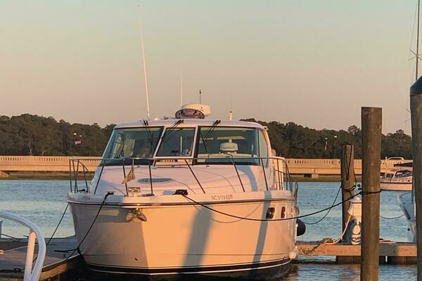 2007 Tiara Yachts 39