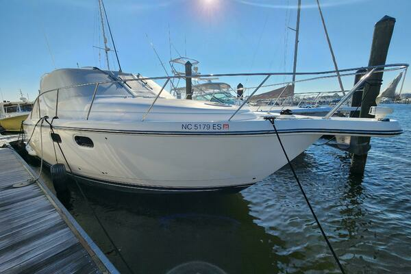 2007 Tiara Yachts 39