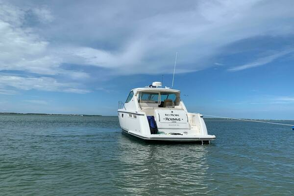 2007 Tiara Yachts 39