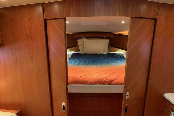 2007 Tiara Yachts 39