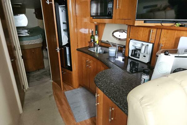 RAPTURE 36ft Carver Yacht For Sale