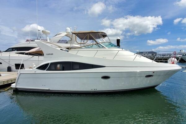 RAPTURE 36ft Carver Yacht For Sale