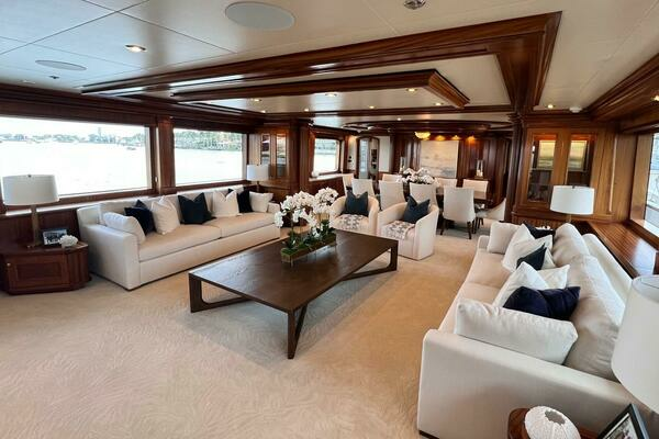 Photo of the 2004 Richmond Yachts  "MISS STEPHANIE"