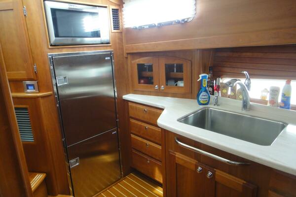 Oyster 48ft Sabre Yacht For Sale