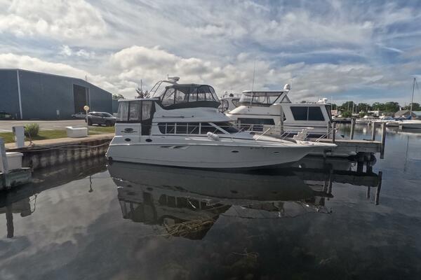 40ft Silverton Yacht For Sale