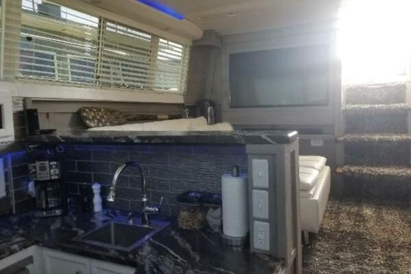 40ft Silverton Yacht For Sale