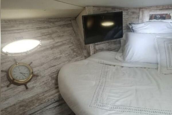 40ft Silverton Yacht For Sale