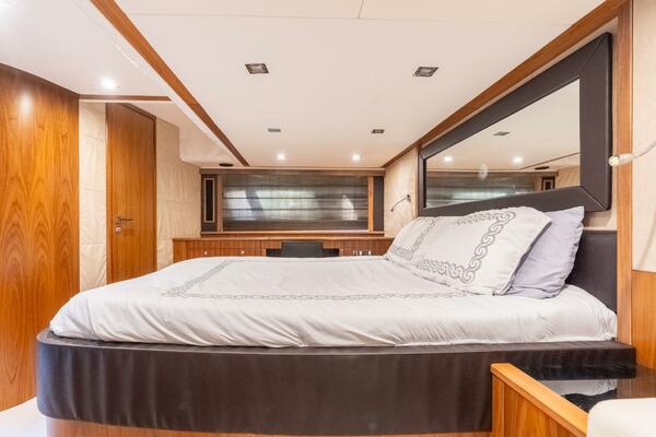 Currency 60ft Sunseeker Yacht For Sale
