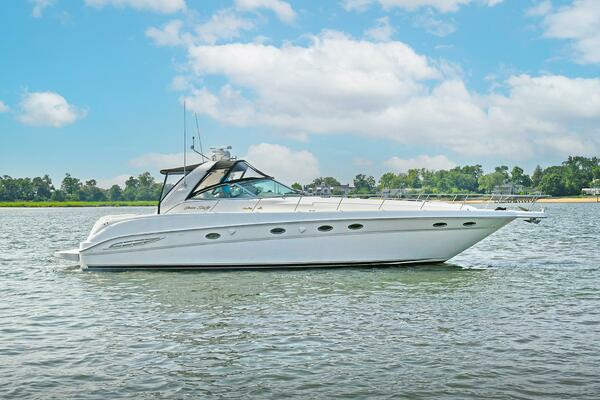 2000 Sea Ray 46