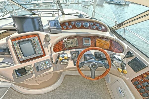 2000 Sea Ray 46