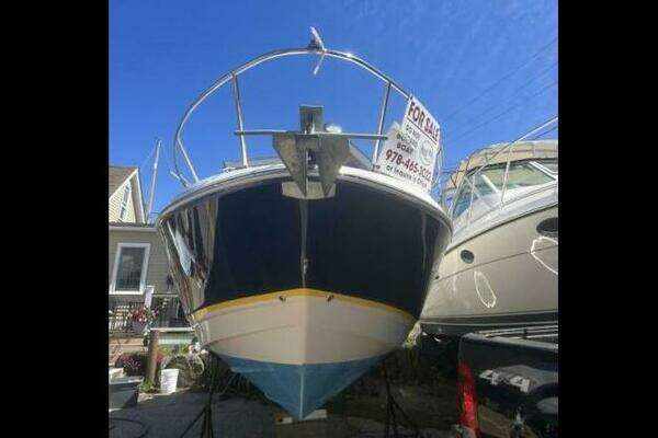 Photo of the 2004 Regal Commodore "KATIE C"