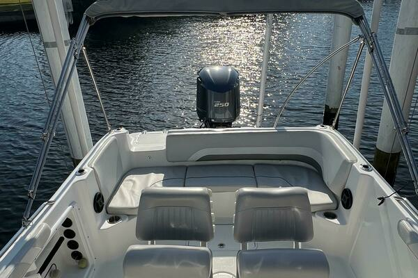 Photo of the 2017 Hurricane CC 231