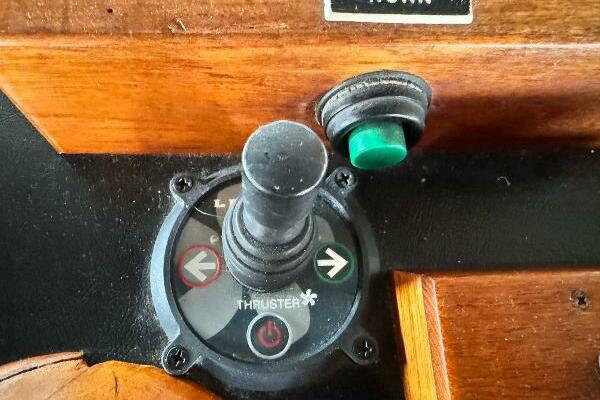 Lady Helen 34ft CHB Yacht For Sale