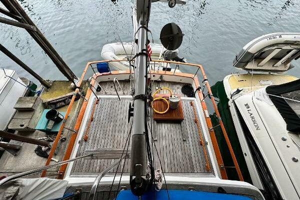 Lady Helen 34ft CHB Yacht For Sale
