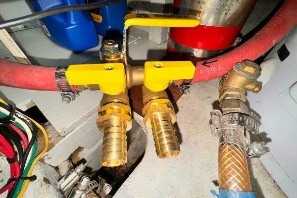 Lady Helen 34ft CHB Yacht For Sale